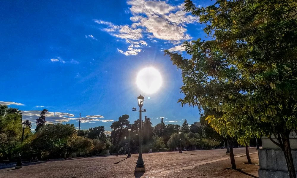 Ανοιξιάτικος θα είναι ο καιρός μέχρι και το τέλος του μήνα - Υψηλές για την εποχή θερμοκρασίες